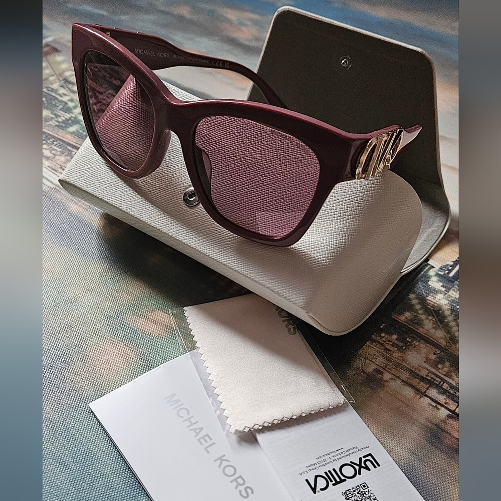 Michael Kors Purple Cat-Eye Sunglasses ✨️New Case Included✨️ - Picture 15 of 16
